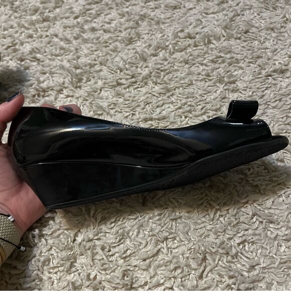 Kate Spade Black Bow Wedge size 7B - Picture 11 of 14